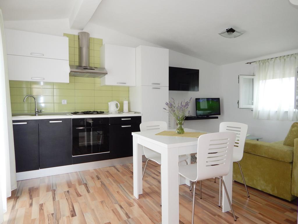 Apartments Nedjeljka Ražanj 外观 照片