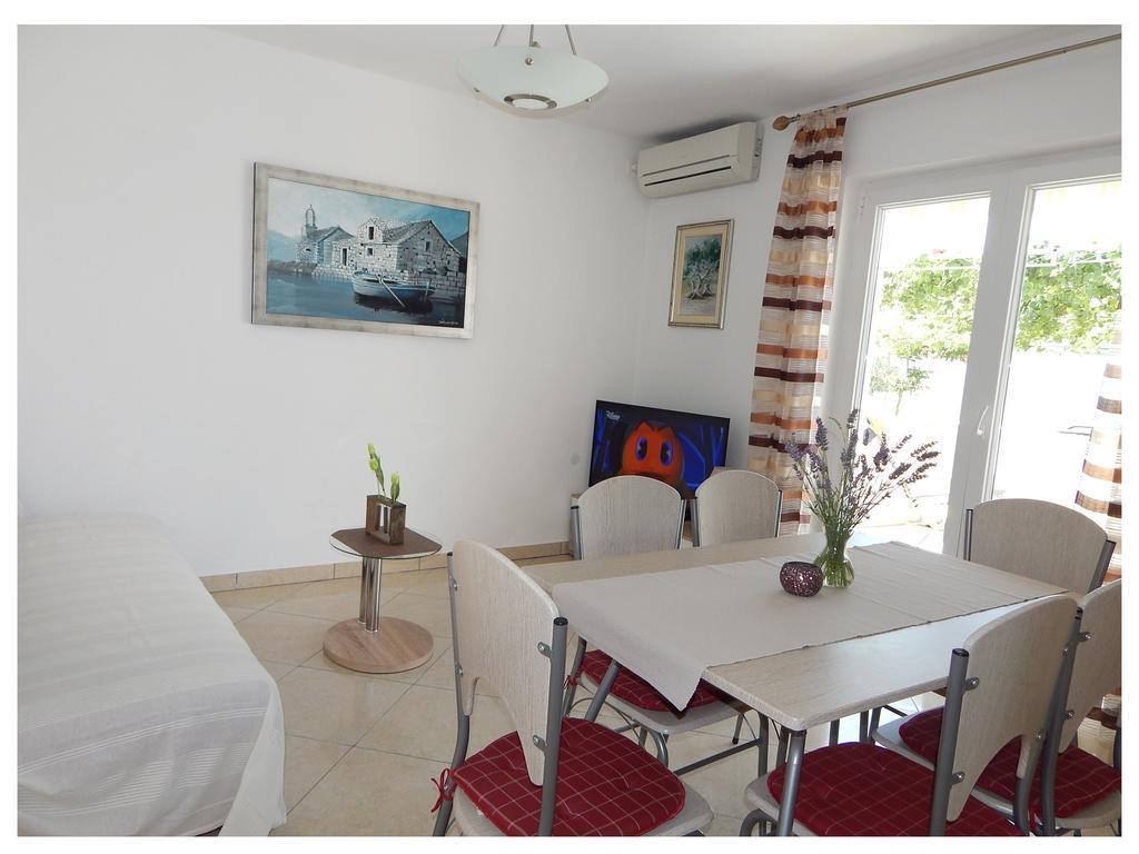 Apartments Nedjeljka Ražanj 客房 照片